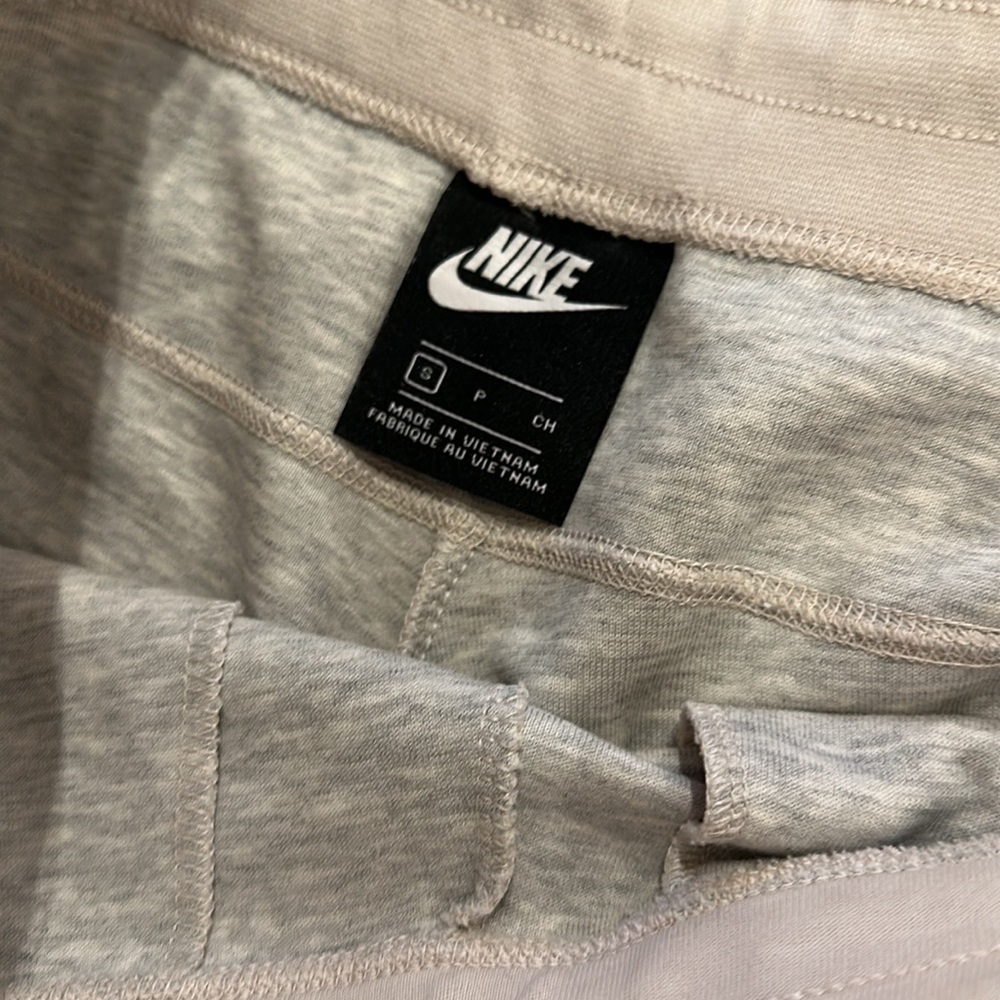 Nike Beige Track Pants - Picture 3 of 4